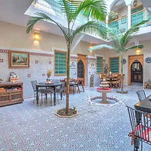 Inaka Riad